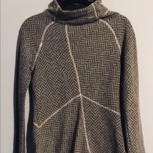 Wool blend Prana Sweater